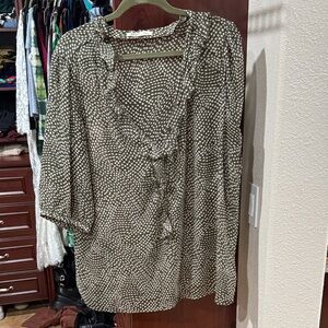 Old Navy Green and White Dotted Blouse